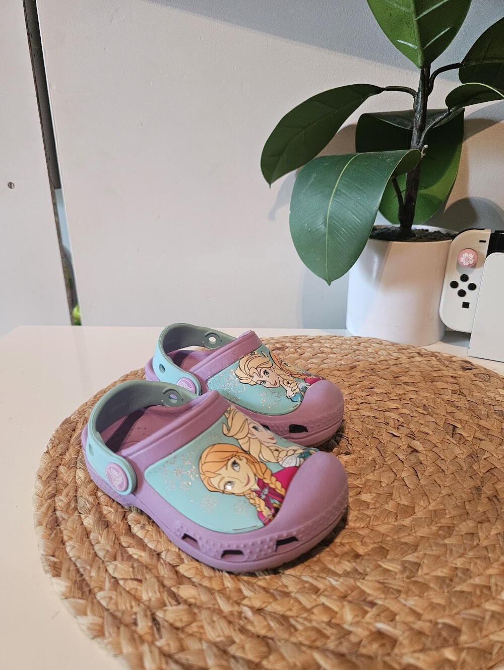CROCS Kids Purple Clogs with Mint Heel Strap and Frozen Detail